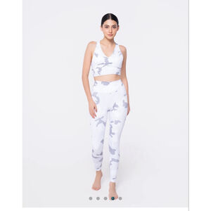 Women’s Werk Dance-wear White Camo Leggings XS